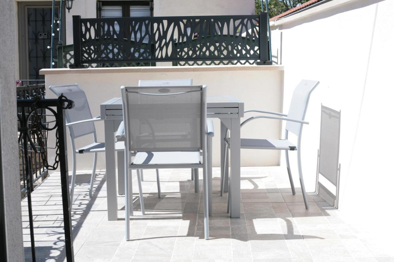 Rully House Appartement Buitenkant foto